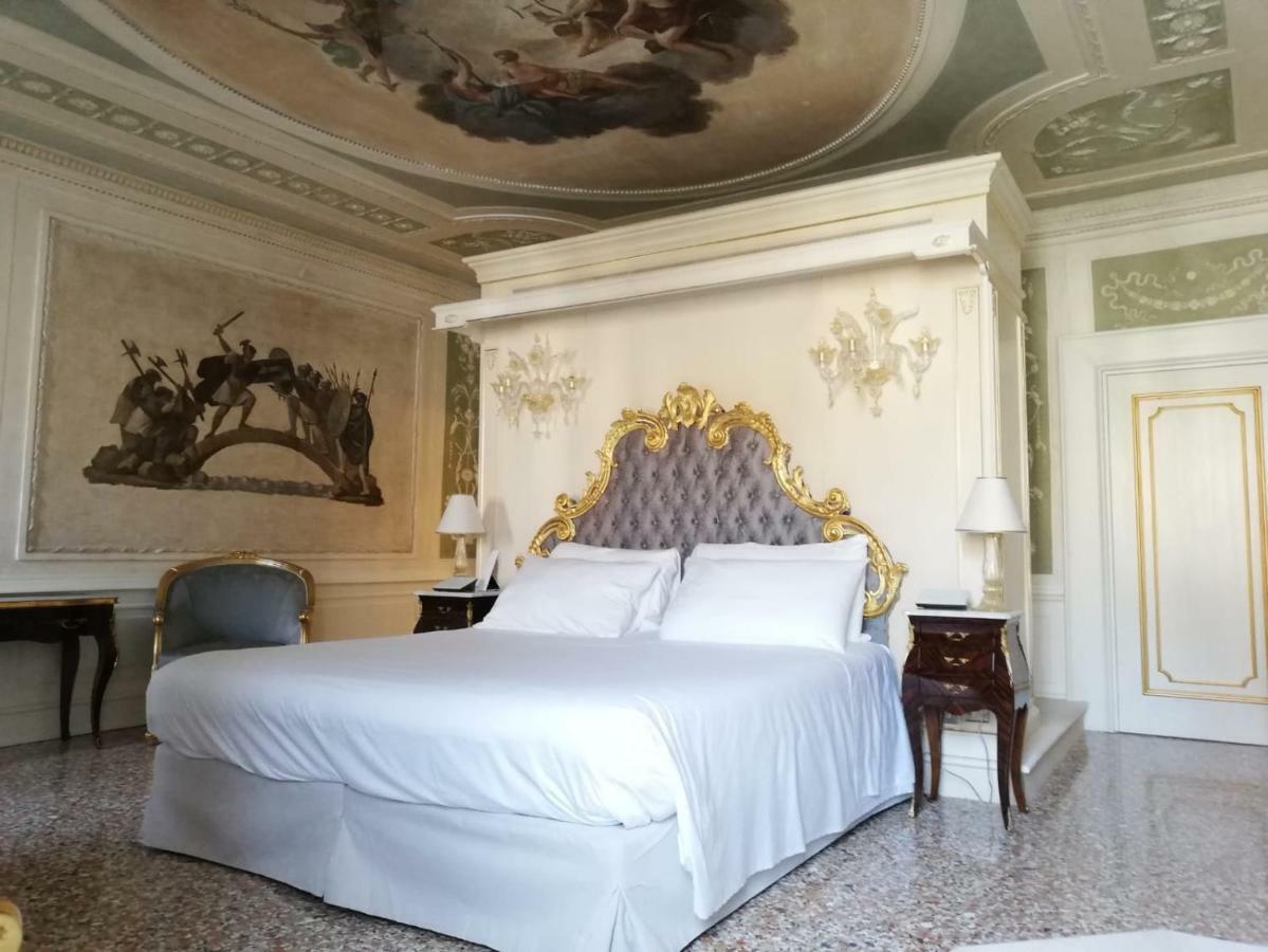 Ca' Bonfadini Historic Experience Hotel Venecia