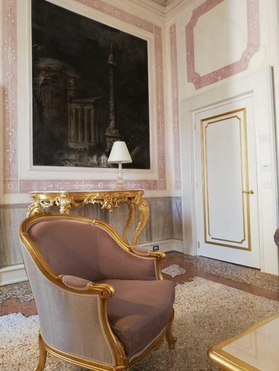 Ca' Bonfadini Historic Experience Venice